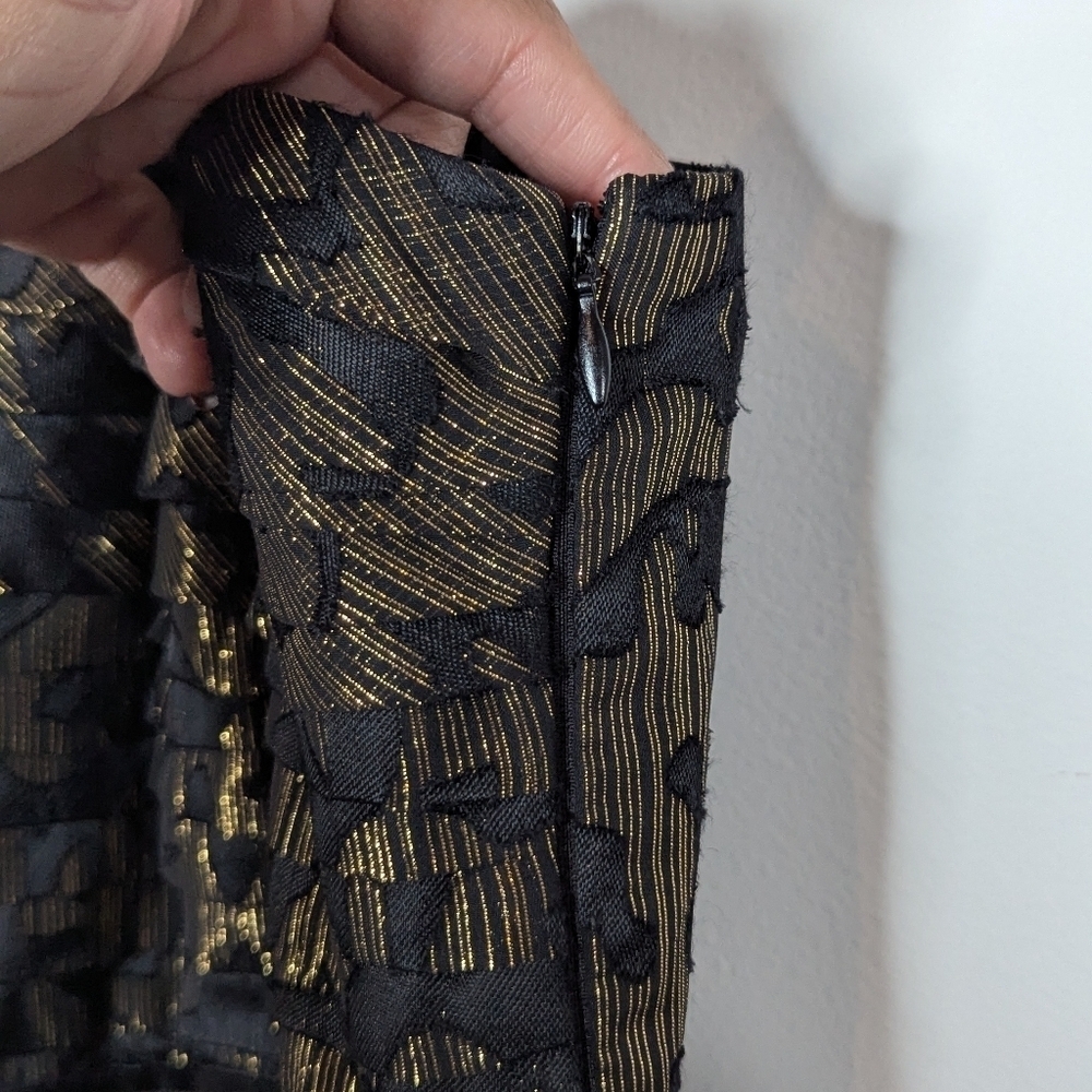 Oleg Cassini One Shoulder Empire Waist Maxi Gown Black Gold 14 - Picture 6 of 8